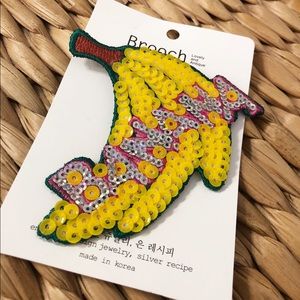 banana embroidery/sequin brooch